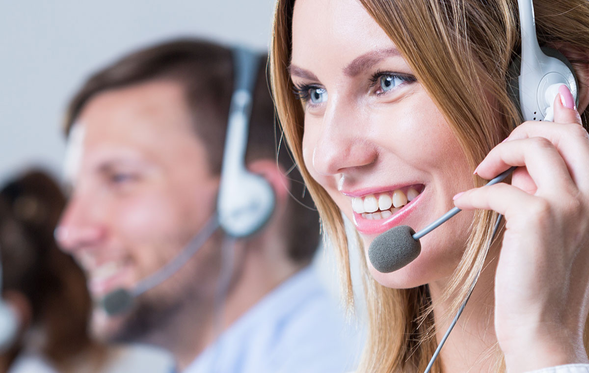 Cloud contact centre staff on calls